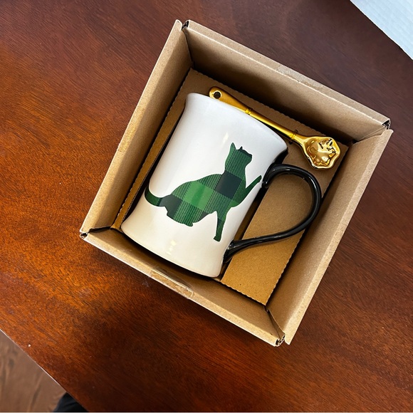 Ashland Kitty Cat Plaid Green And White Coffee Mug With Golden Paw Spoon - Picture 3 of 7
